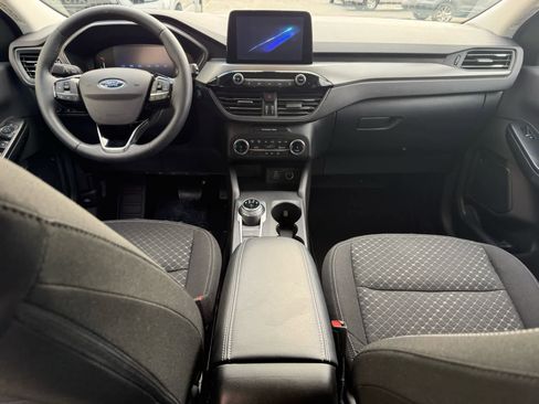 New 2025 Ford Escape Active w/ Cold Weather Package image 17