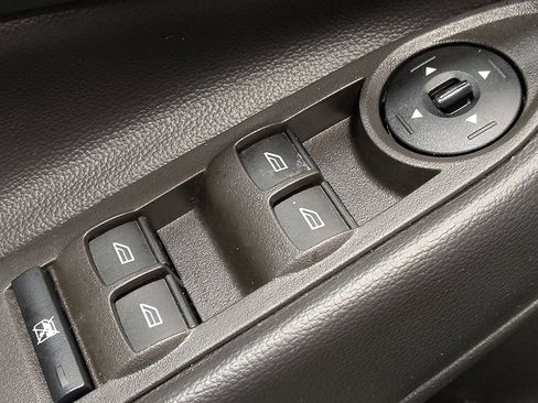 Used 2018 Ford Escape SEL image 27