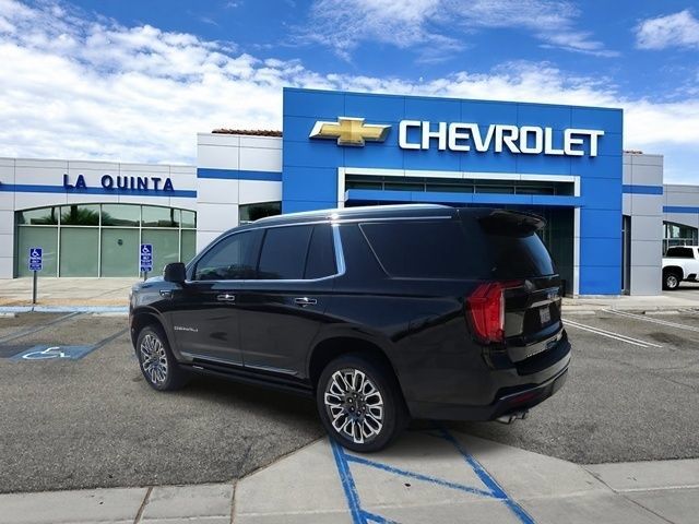 Used 2023 GMC Yukon Denali Ultimate AWD/4WD image 6