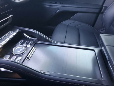 Used 2024 Lincoln Nautilus Premier w/ Jet Appearance Package image 36