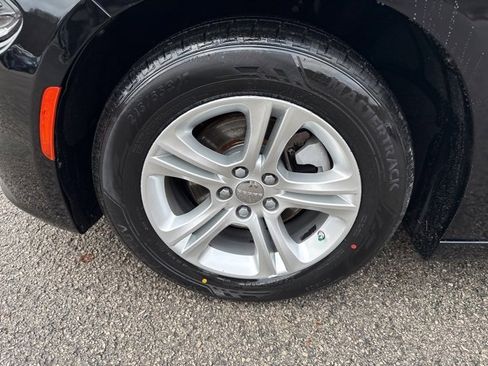 Used 2023 Dodge Charger SXT image 9