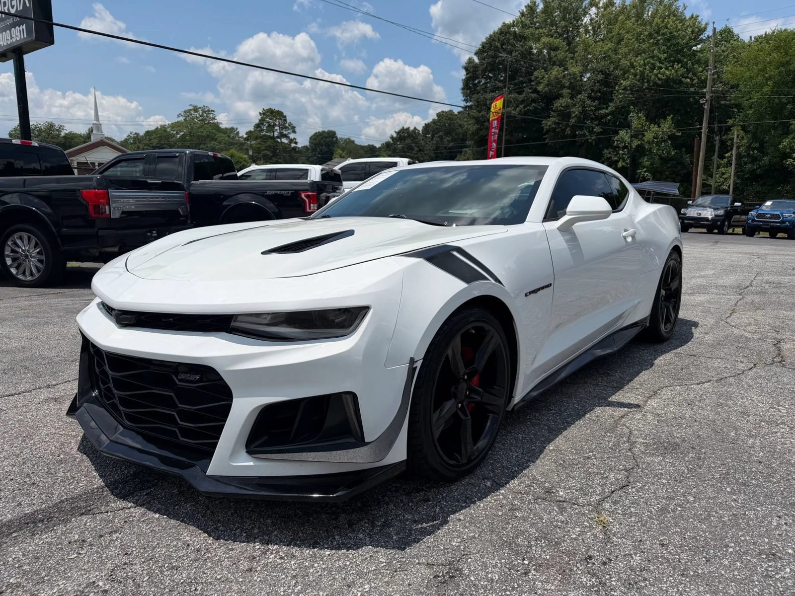 Used 2016 Chevrolet Camaro SS RWD image 7