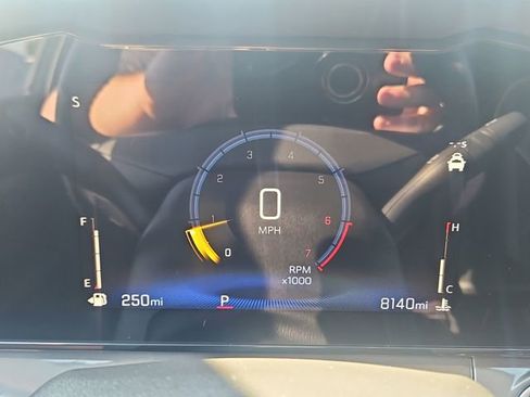 Used 2025 Chevrolet Trax ACTIV FWD image 15