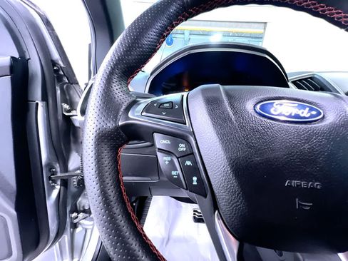 Used 2022 Ford Edge ST-Line w/ Class II Trailer Tow Package AWD/4WD image 20