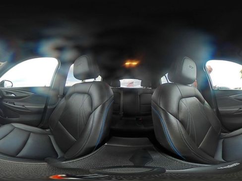 Used 2025 Buick Envista Sport Touring image 41