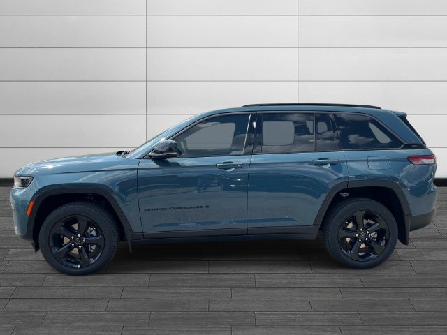 New 2027 Jeep Grand Cherokee Limited w/ Limited Altitude Package AWD/4WD image 7