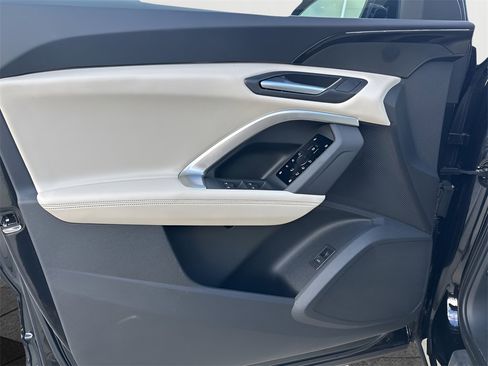 New 2025 Audi Q5 Premium image 10