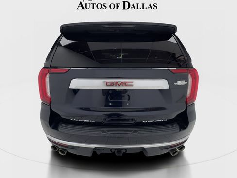 Used 2021 GMC Yukon XL Denali w/ Denali Premium Package AWD/4WD image 9