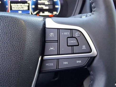 Certified 2024 Toyota Grand Highlander Limited image 27