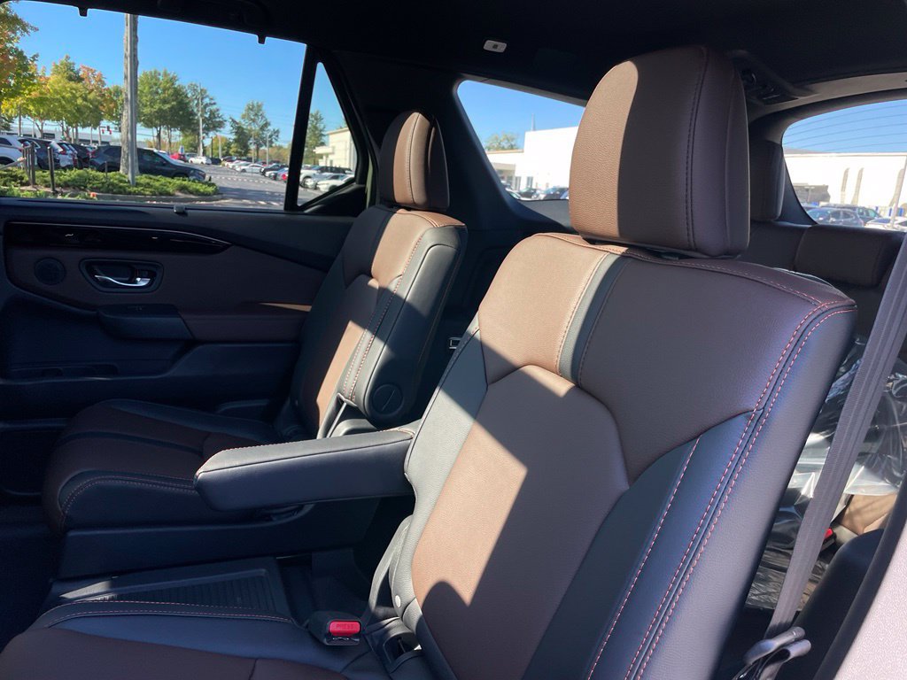 New 2026 Honda Pilot TrailSport image 44