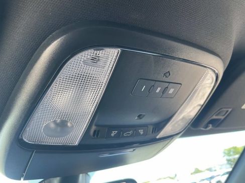 Used 2022 Dodge Durango R/T AWD/4WD image 34