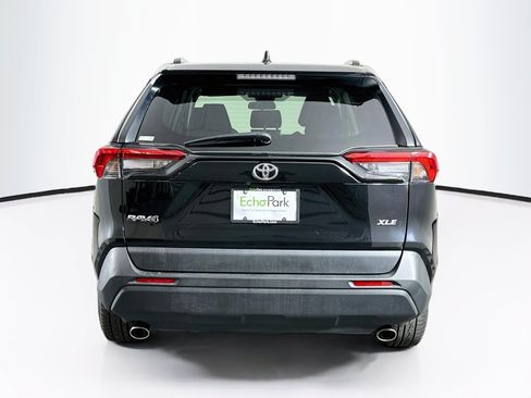 Used 2025 Toyota RAV4 XLE FWD image 7