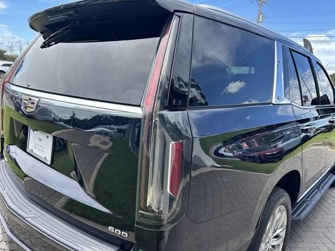 Certified 2021 Cadillac Escalade Premium Luxury image 8