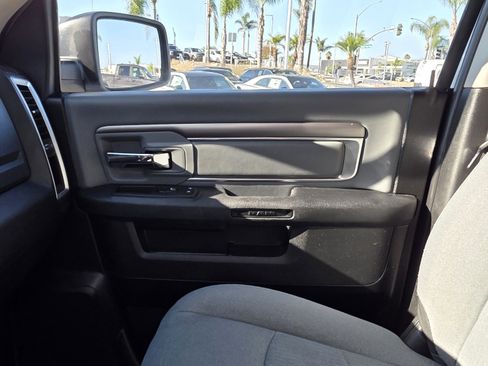 Certified 2021 RAM 1500 Classic SLT image 14