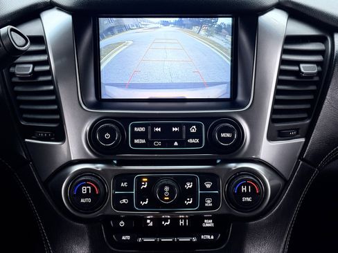 Used 2018 Chevrolet Tahoe LS w/ All-Season Package image 29