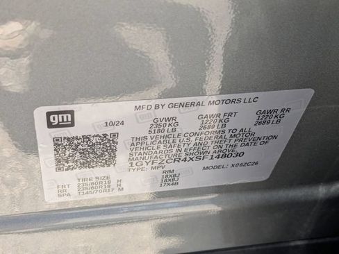 Used 2025 Cadillac XT4 Premium Luxury FWD image 36