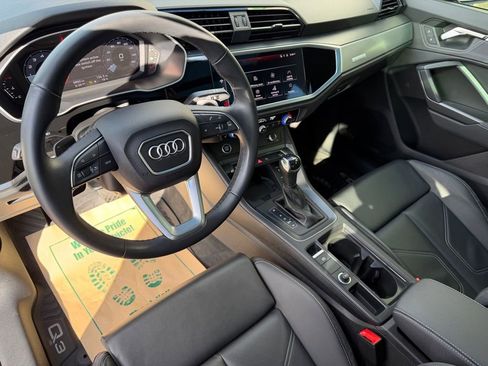 Used 2023 Audi Q3 2.0T Premium Plus image 13