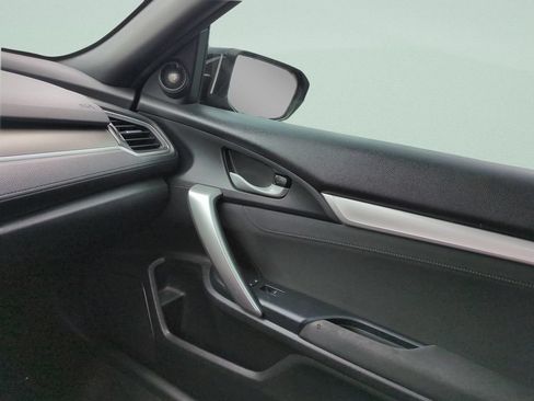 Used 2020 Honda Civic EX image 13