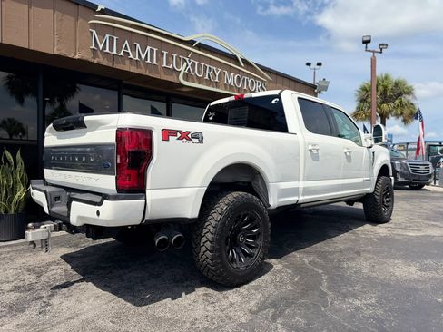 Used 2019 Ford F250 Lariat w/ Lariat Ultimate Package AWD/4WD image 12