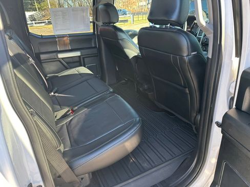 Used 2015 Ford F150 Lariat w/ FX4 Off-Road Package image 15