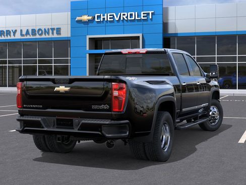 New 2026 Chevrolet Silverado 3500 High Country w/ High Country Premium Package image 6