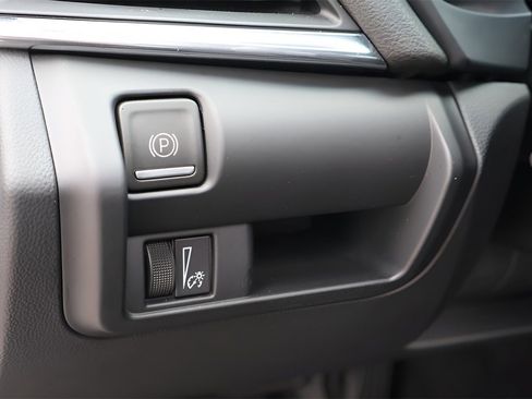 Used 2023 Cadillac CT4 Luxury w/ LPO, Bronce Accent Package image 19