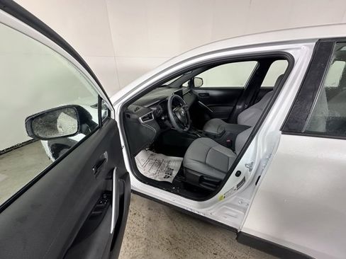 Used 2024 Toyota Corolla Cross S image 18