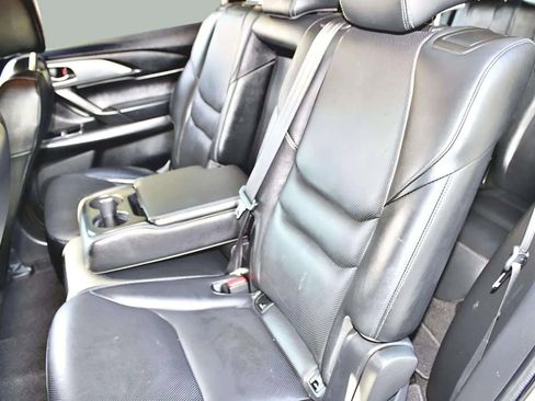 Used 2020 MAZDA CX-9 Touring image 25