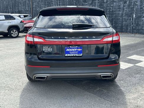 Used 2016 Lincoln MKX Select FWD image 4