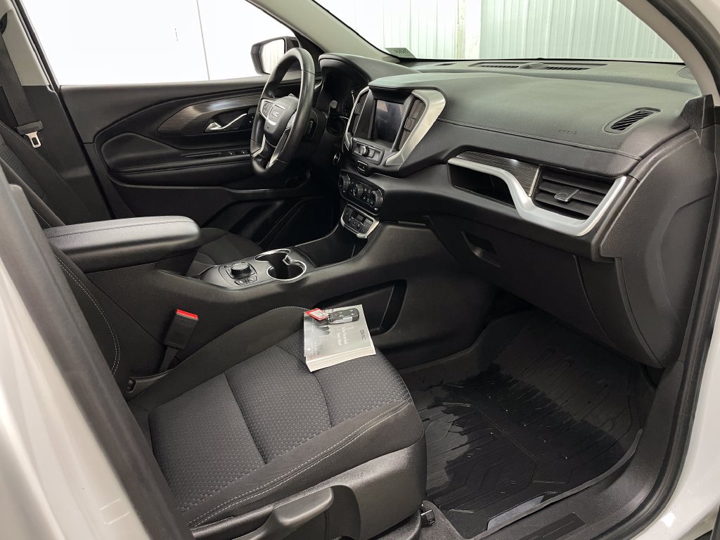 Certified 2022 GMC Terrain SLE w/ Driver Convenience Package FWD image 36