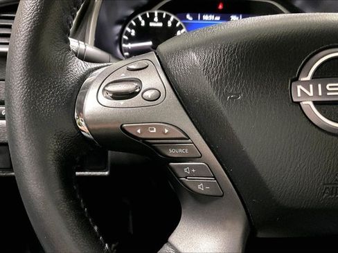 Used 2024 Nissan Murano SV AWD/4WD image 18