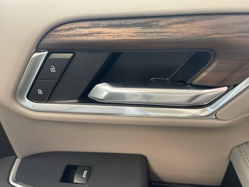 New 2026 GMC Sierra 1500 SLT w/ SLT Premium Plus Package image 32