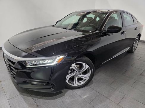 Used 2018 Honda Accord EX image 1
