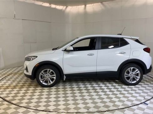 Used 2022 Buick Encore GX Preferred w/ Cold Weather Comfort Package image 5