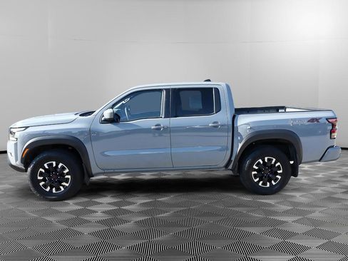 Used 2024 Nissan Frontier PRO-4X w/ Technology Package AWD/4WD image 3