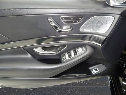 Used 2019 Mercedes-Benz S 450 4MATIC Sedan w/ Premium Package image 11