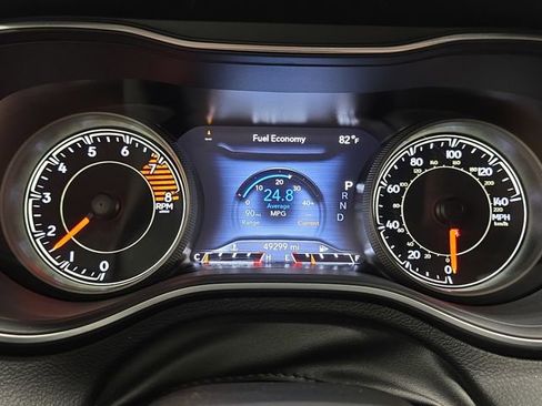 Used 2021 Jeep Cherokee Limited AWD/4WD image 18