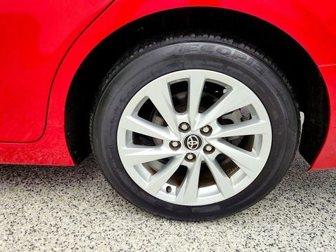 Used 2023 Toyota Camry LE image 9