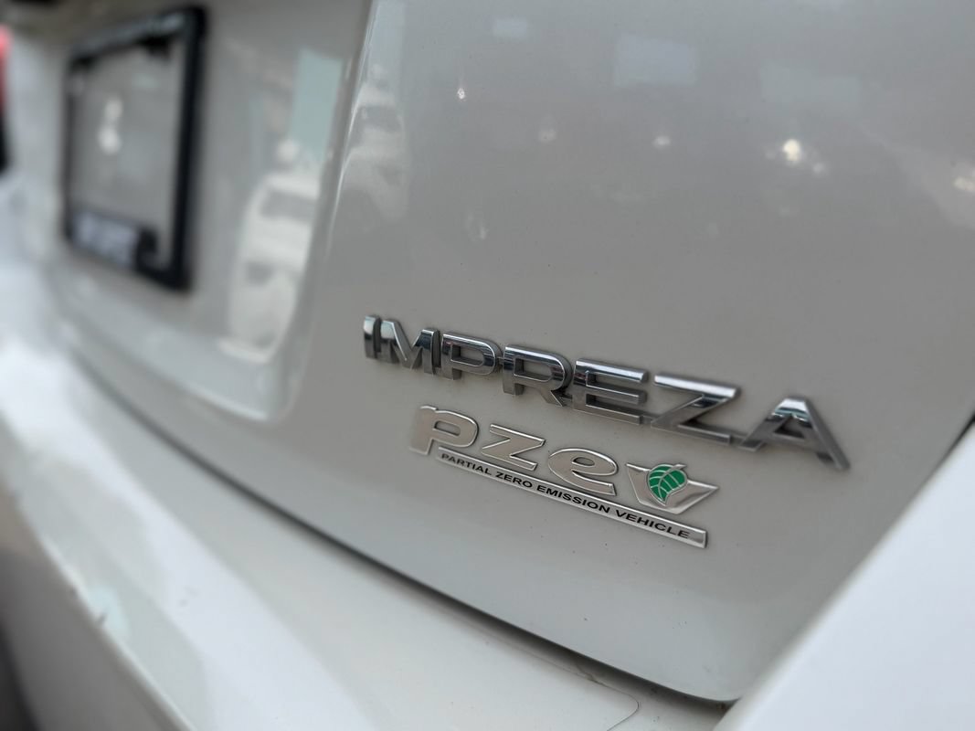 Used 2014 Subaru Impreza 2.0i AWD/4WD image 24