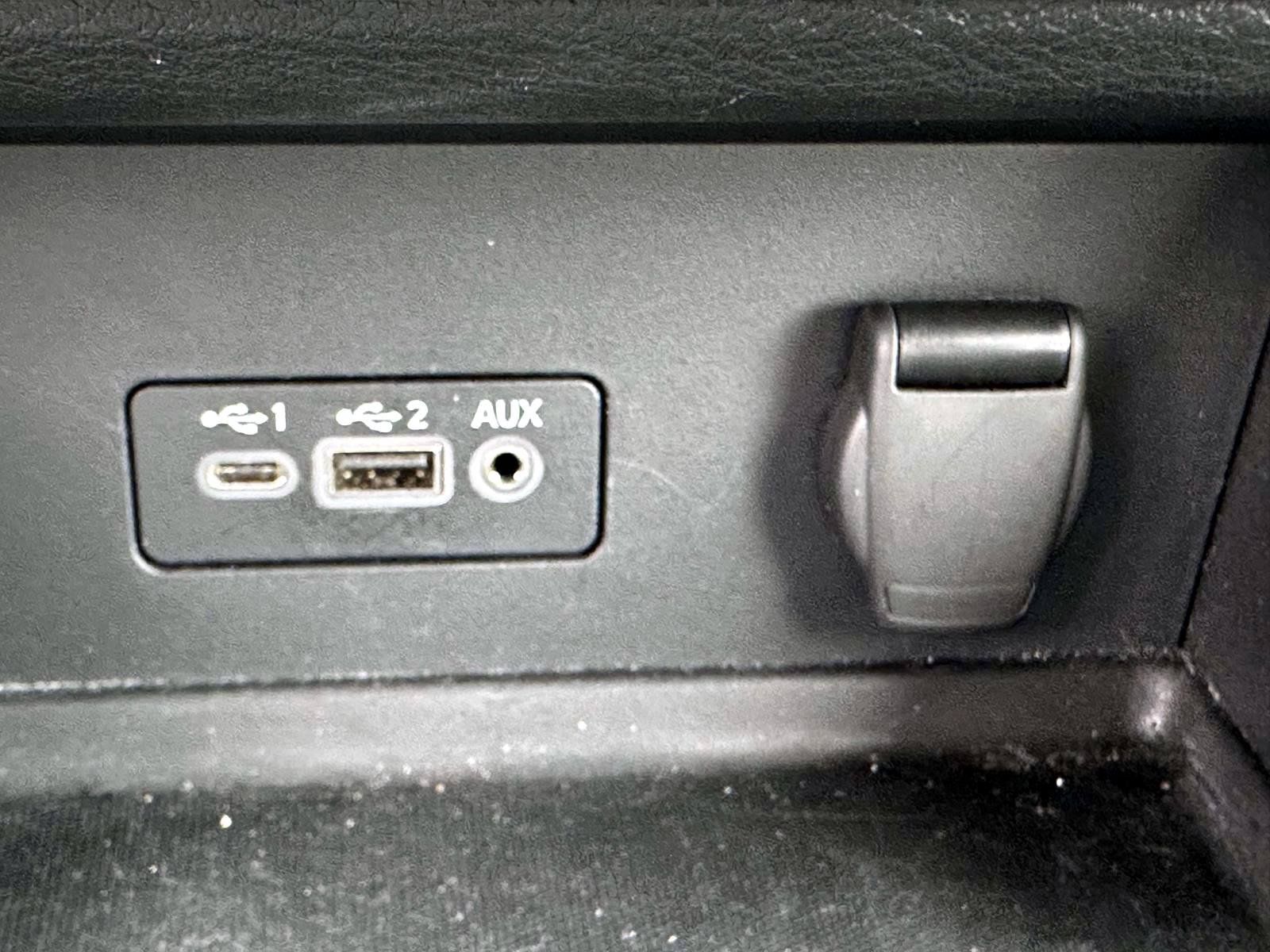Certified 2023 Nissan Sentra SV w/ All-Weather Package FWD image 23