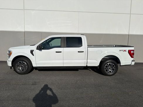 Used 2021 Ford F150 XL w/ STX Appearance Package RWD image 2