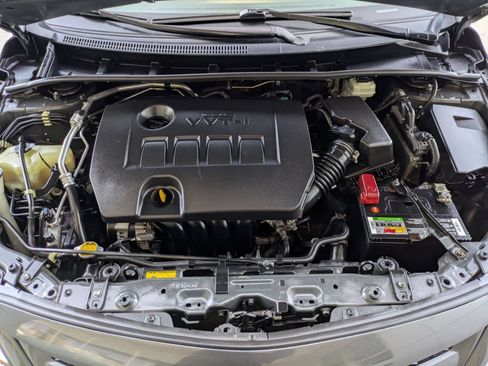 Used 2011 Toyota Corolla LE FWD image 29