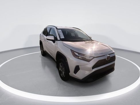 Used 2023 Toyota RAV4 XLE image 2