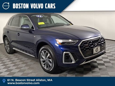 Used 2024 Audi Q5 2.0T Premium Plus w/ Premium Plus Package AWD/4WD image 1
