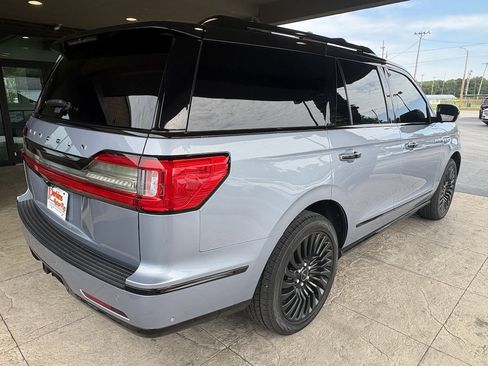 Used 2019 Lincoln Navigator Black Label w/ Cargo Package AWD/4WD image 6
