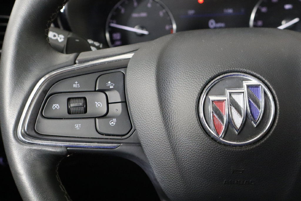 Used 2023 Buick Envision Preferred FWD image 8