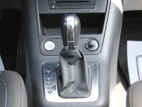 Used 2014 Volkswagen Tiguan SEL image 25