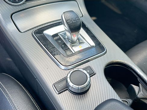 Used 2019 Mercedes-Benz SLC 300 image 16