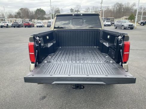 Used 2025 Toyota Tacoma TRD Sport w/ TRD Sport Premium Package image 22