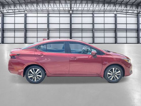 New 2025 Nissan Versa SV w/ Trunk Package FWD image 2